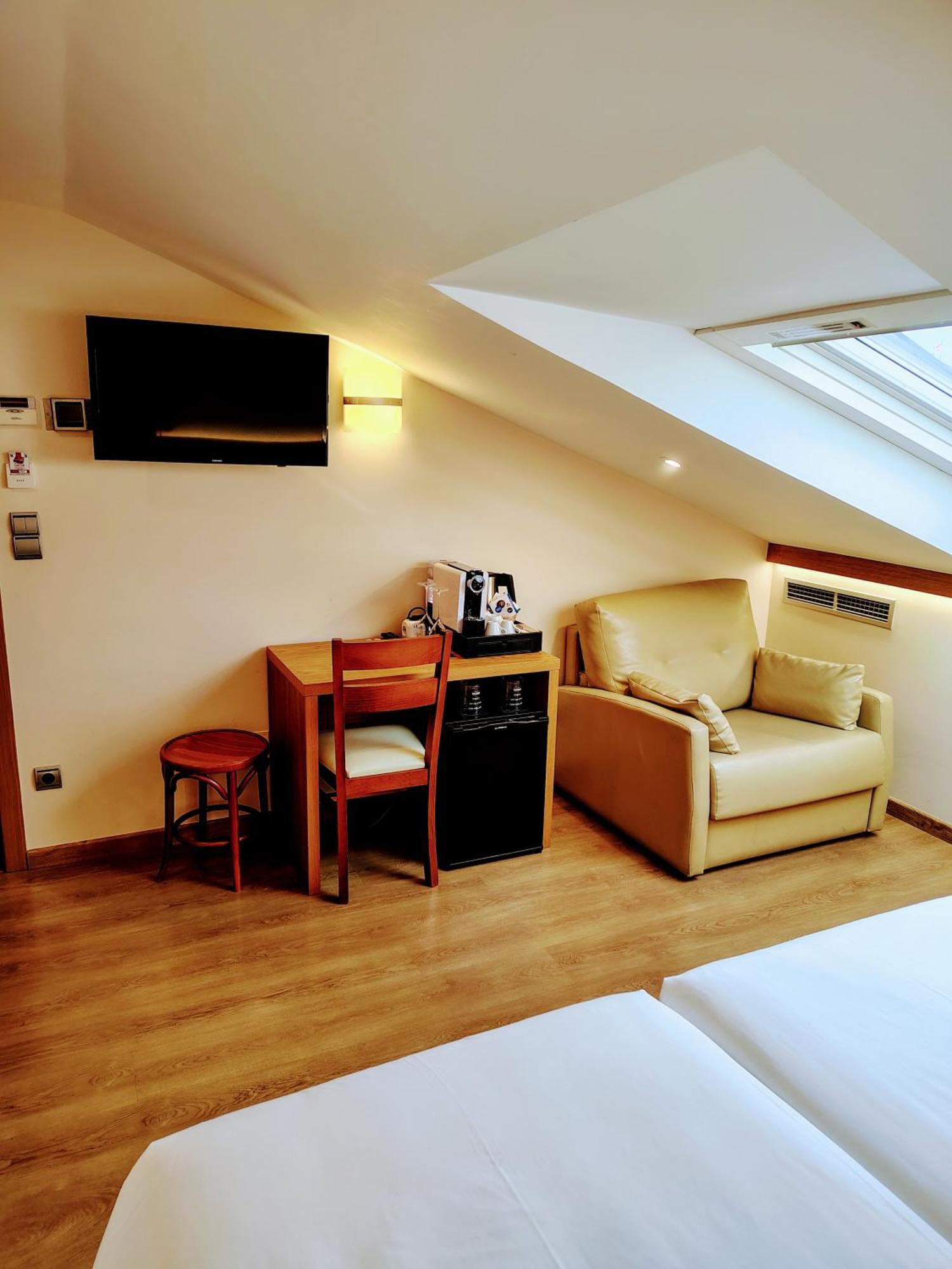 Pension O Codice By Moradas Nieto Santiago de Compostela Exterior photo
